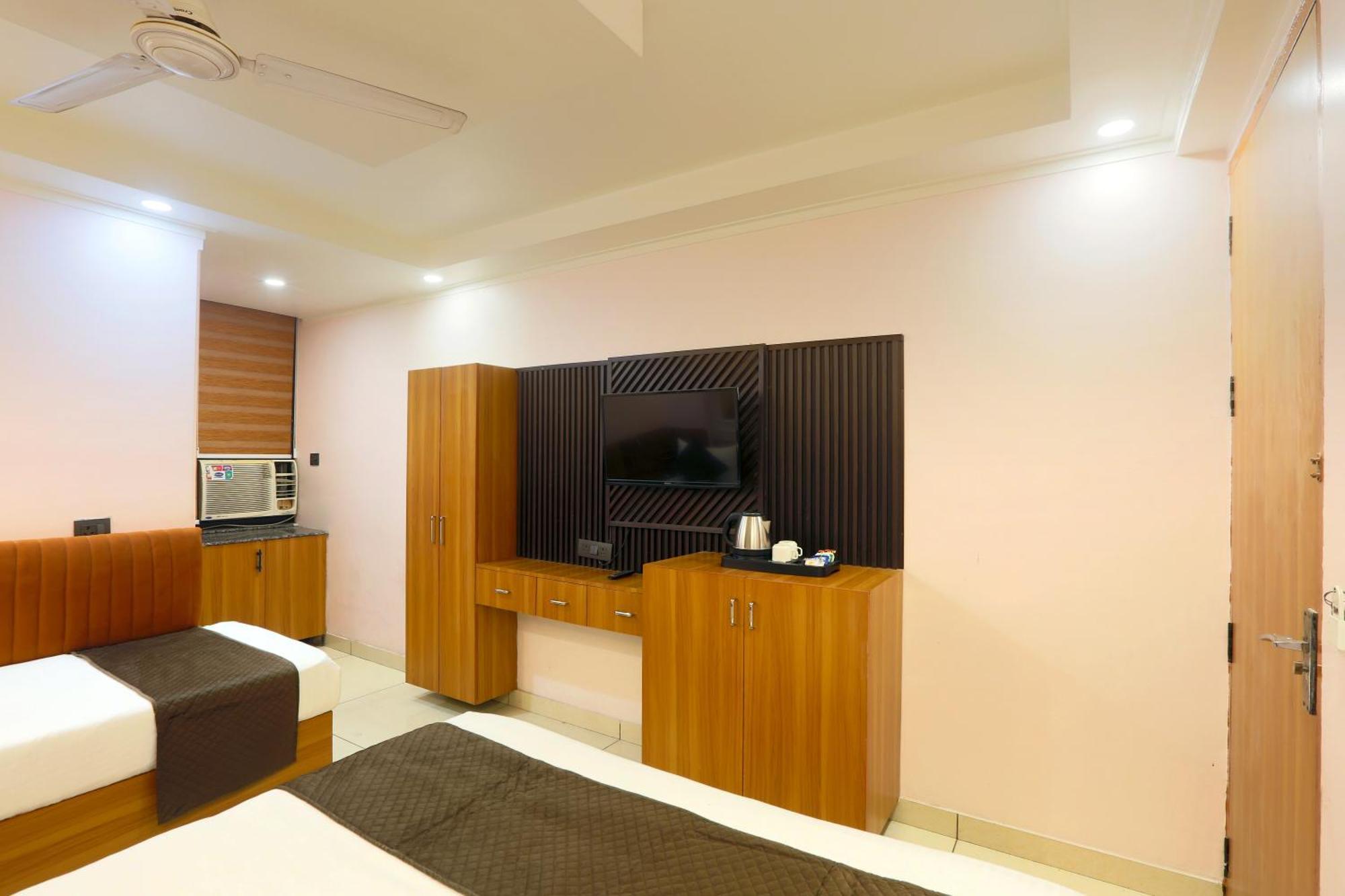 Hotel Aerostay Residency Igi Airport Delhi New Delhi Eksteriør bilde