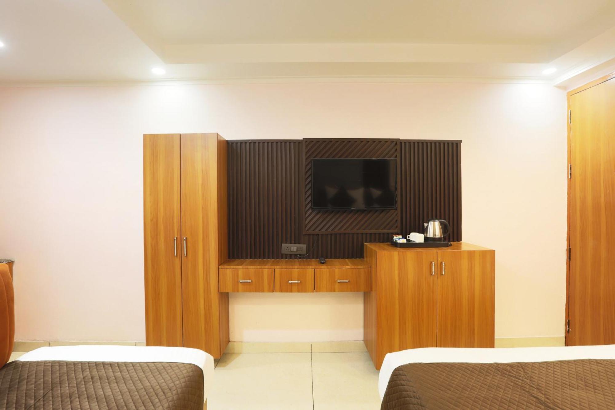 Hotel Aerostay Residency Igi Airport Delhi New Delhi Eksteriør bilde
